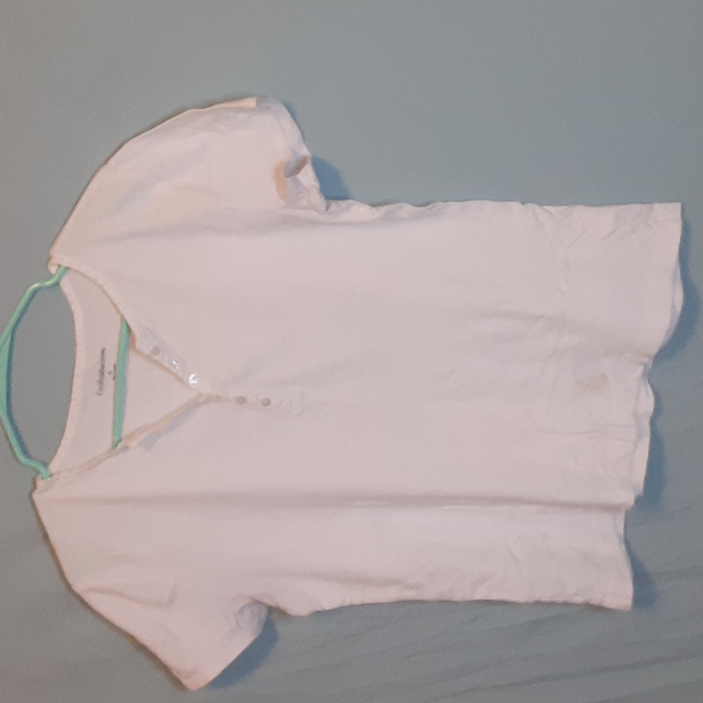 White T shirt